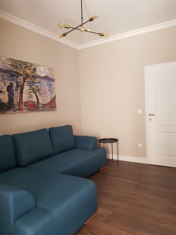 Apartments Lorenco Тисно Екстер'єр фото